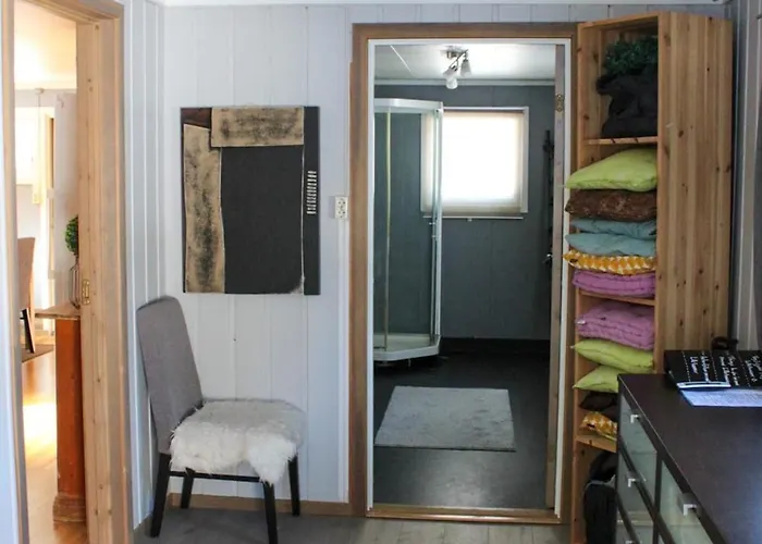 Tatil Evi Hus Naer Og Sjusjoen