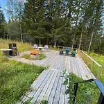 Hus Naer Og Sjusjoen Nyaraló *